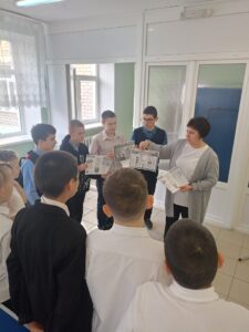 Профилактическая акция с раздачей информационных листовок и памяток "Мы против терроризма"