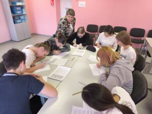 Групповое занятие с элементами арт-терапии в 9А классе «Мои внутренние ресурсы»